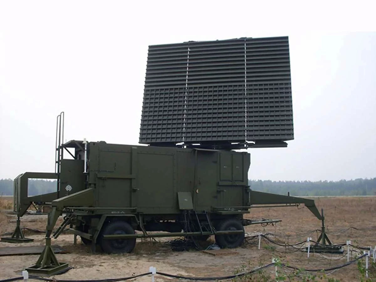 The DRL-27 module of the RSP-27 aircraft landing radar system