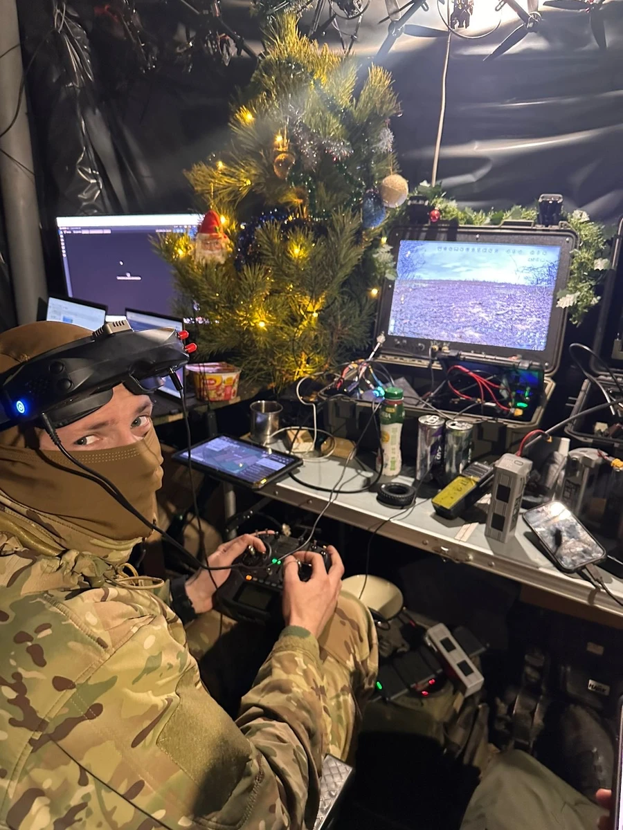 Санта чергує на позиції