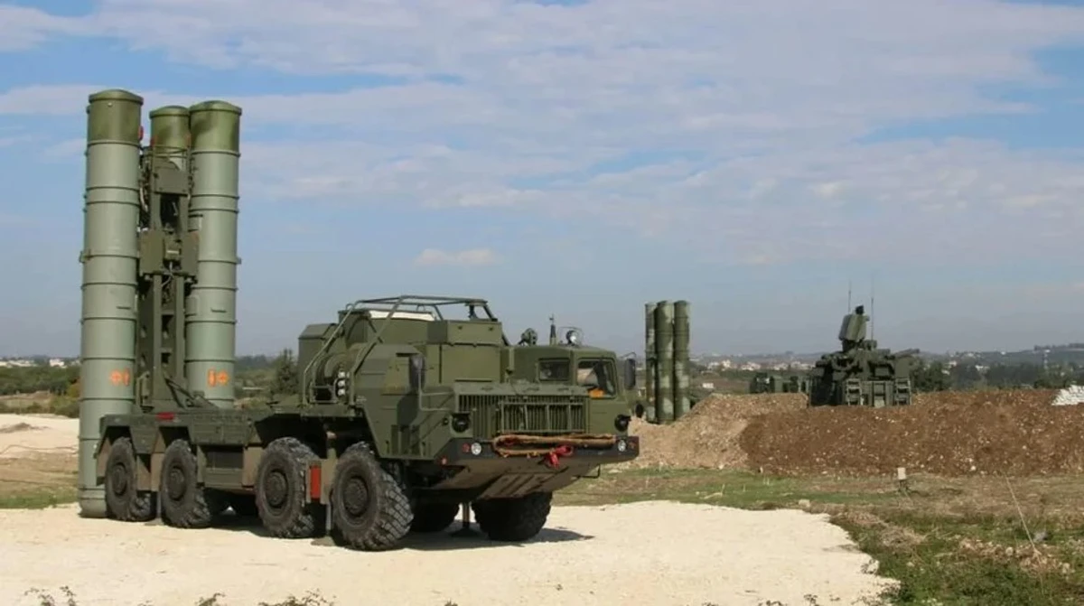 An S-400 launcher