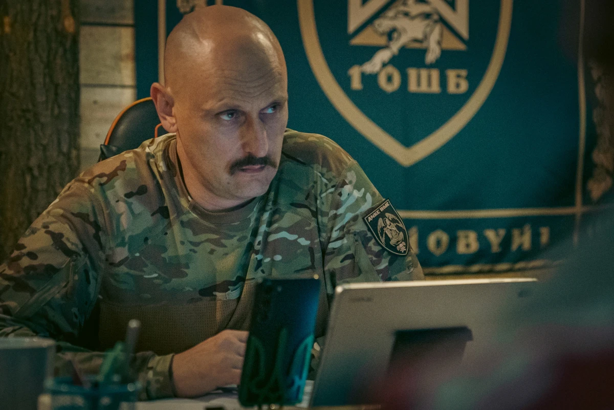 Перун: И когда рассказывают о плохих штурмовиках… вы спросите командира любого корпуса, хотел бы он иметь в подчинении штурмовой подразделение? Думаю, даже если вы у десантников сейчас спросите, они скажут – нам без штурмовиков будет плохо