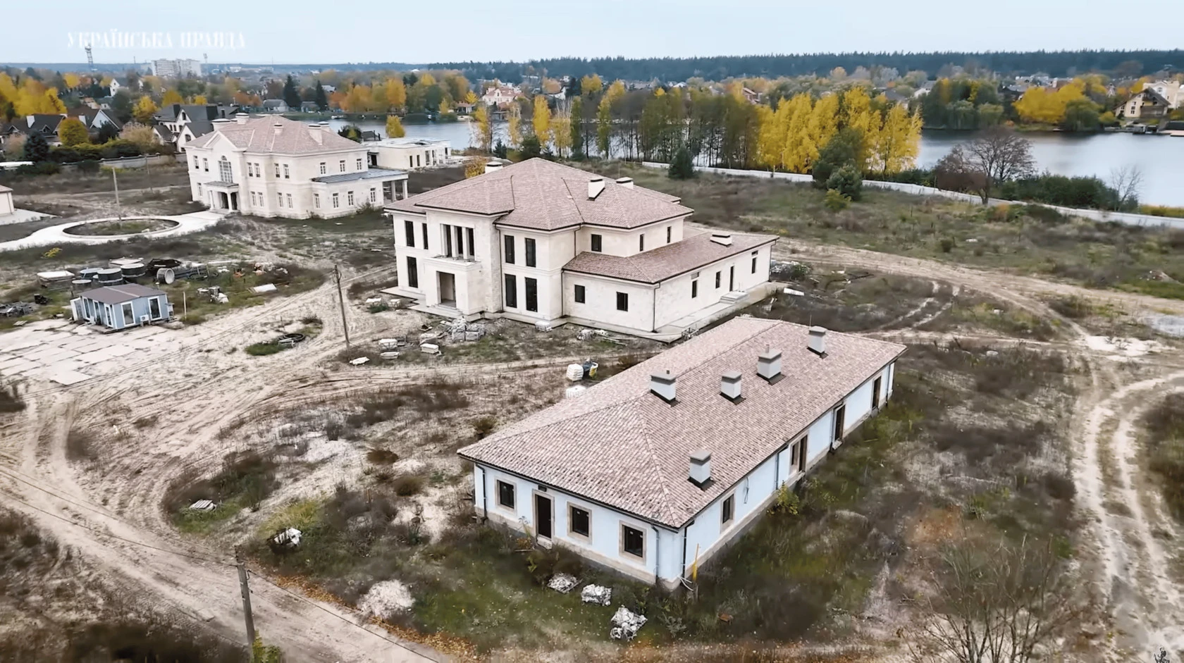 Первые два дома кооператива Династия