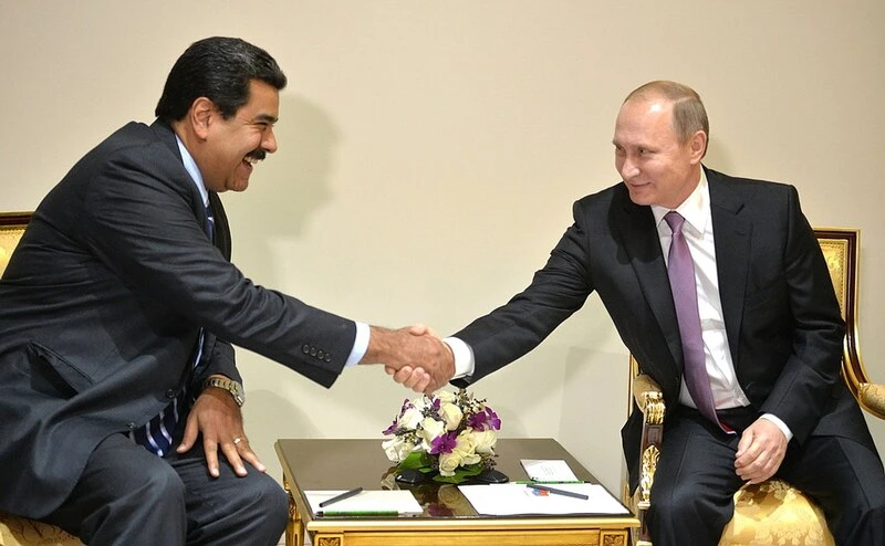 Nicolas Maduro and Vladimir Putin
