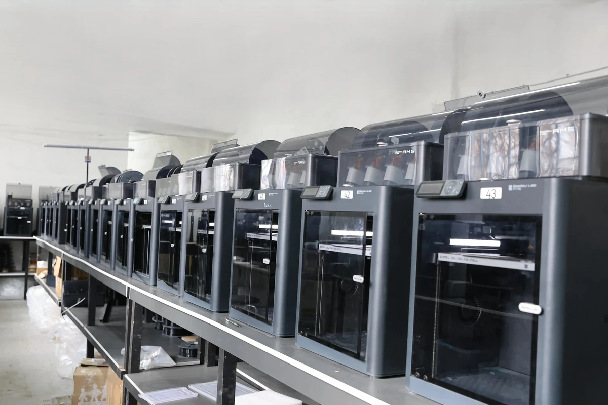 3D printers used to produce plastic elements