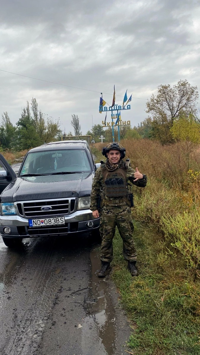 Руслан Орин: В общей сложности мы совершили где-то пять ходок в Водяное. После последнего я прямо спросил у командования: Мы на клоунов похожи?. Мне ответили, что все отказываются выполнять задачу, потому что боятся