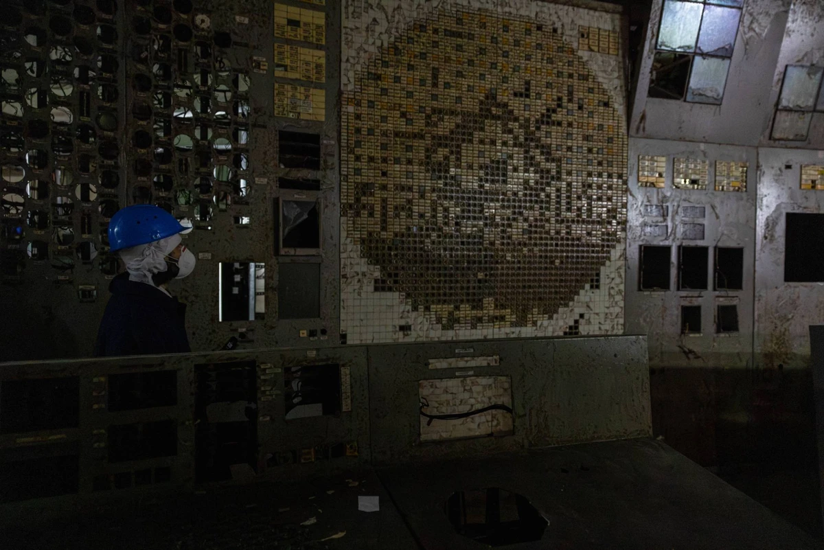 Щитова 4-го енергоблока ЧАЕС: панель, яка показувала роботу реактора і рівень радіаційного випромінення від обладнання