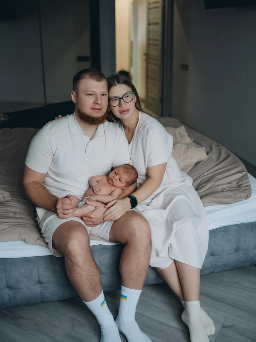 8 грудня 2025-го у Владислава і Анастасії Стоцьких народився син Марк