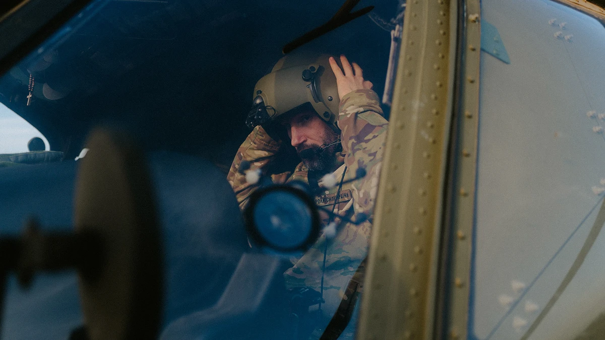 Євген Соловйов: Дружина казала, до Нового року Херсон обов'язково звільнять. Ми ж нову ялинку в 2021 році купили, яка там лежить, потрібно поїхати її забрати. І коли я дізнався, що Херсон деокупували, перше відчуття було, що все ж таки потрібно поїхати забрати маму і ялинку