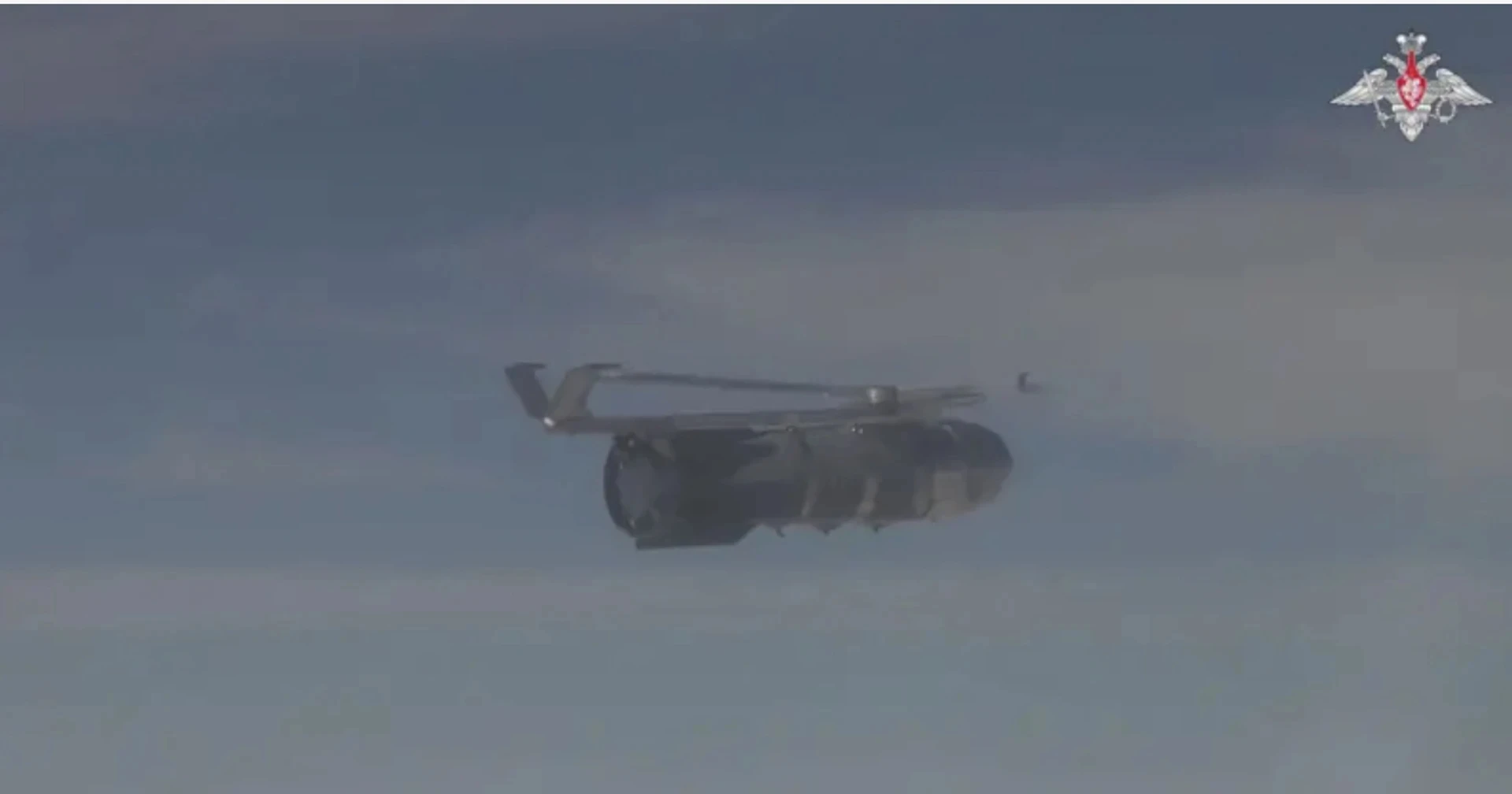 A Russian Su-34 drops a FAB-3000 fitted with a UMPK guidance kit, converting the unguided bomb into a precision-guided munition, on Sumy Oblast, Ukraine, August 2024.