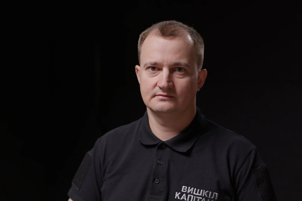Тарас Чмут: Люди в армії, які кажуть правду, не рухаються. Комбригів, які доповідають реальний стан справ, знімають з посад. Генерали, які кажуть реальний стан справ, не рухаються по кар'єрних сходах