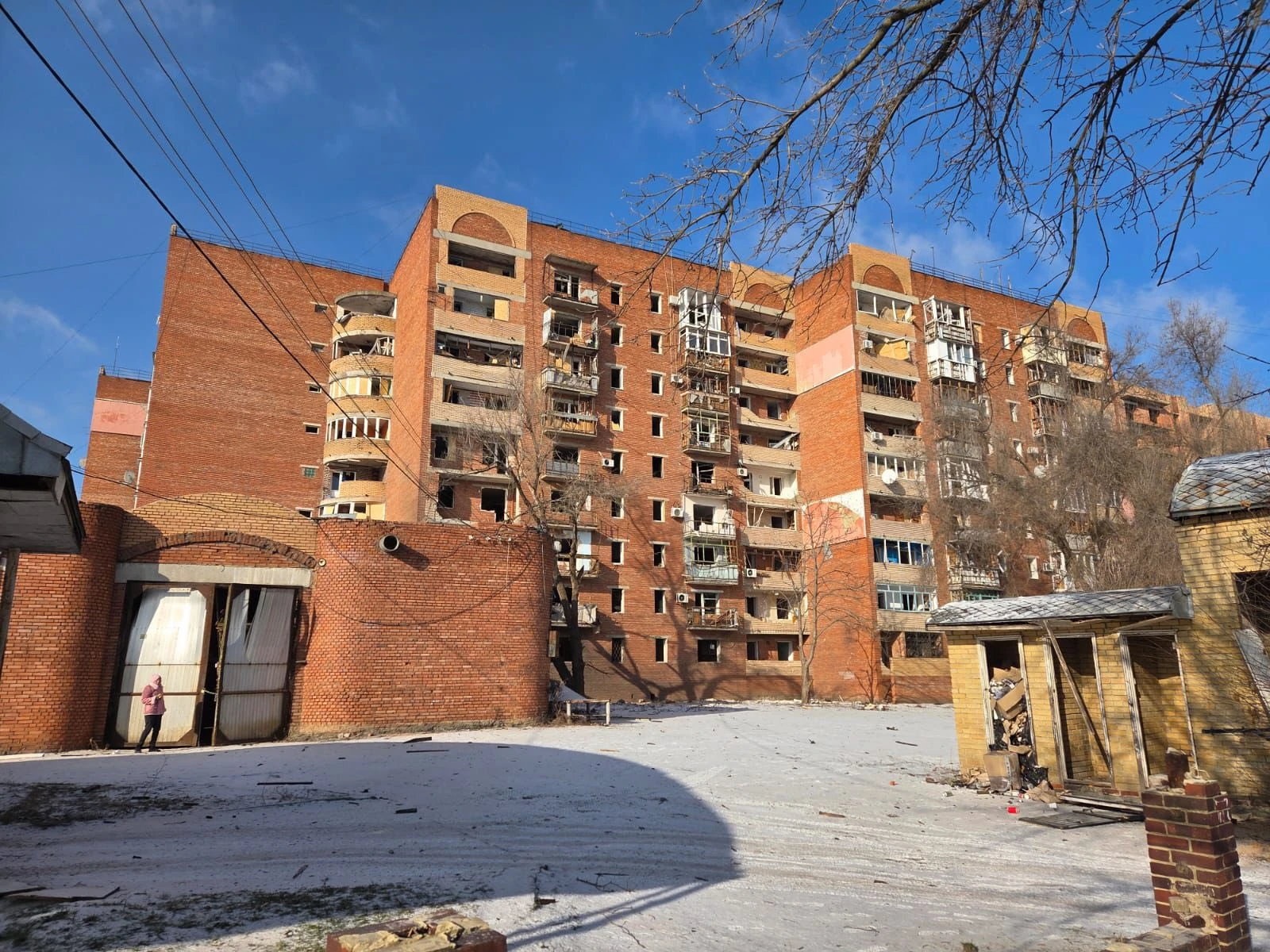 последствия удара по Славянску, фото: Вадим Лях в Facebook