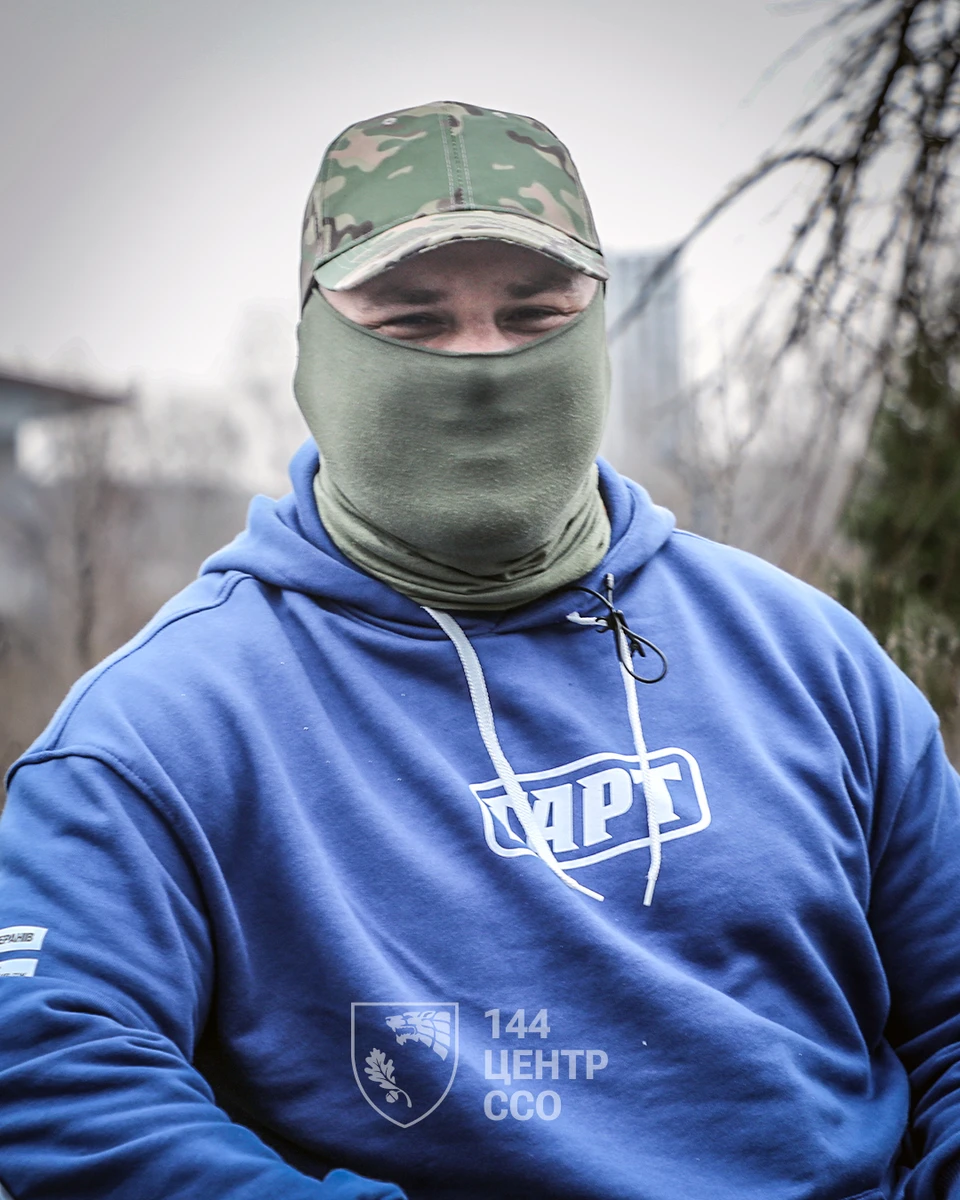 Коли я тренував нових працівників як су-шеф, я знав, що не треба карати людину. Можна просто з нею поспілкуватися: розповісти, пояснити й самому її зрозуміти, – Кекс