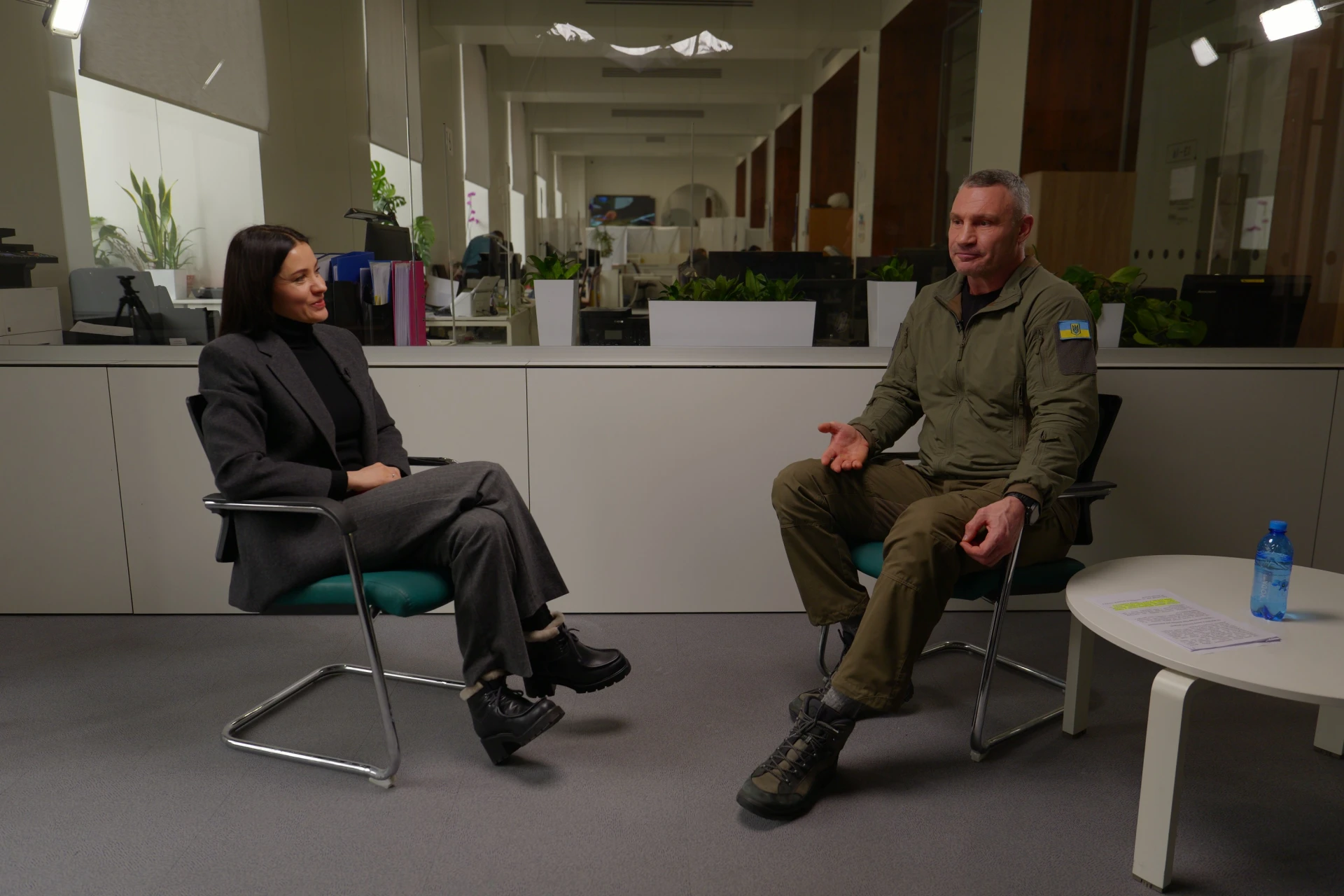 Дякуючи спорту, я маю можливість, він відкрив двері для багатьох контактів