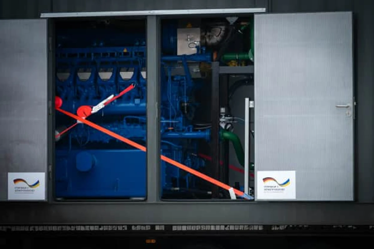 Germany has handed over two cogeneration units to Kyiv, Ukraine.