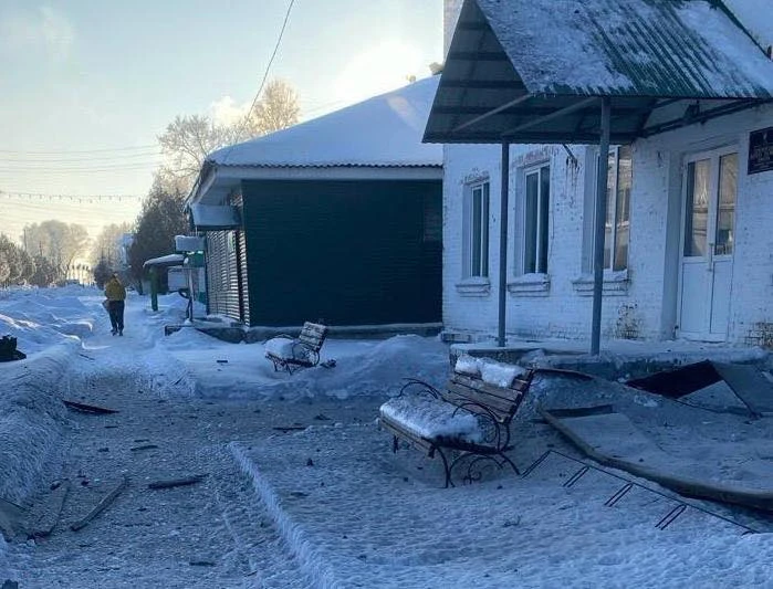 атакована музична школа в Семенівці, фото з Facebook Селіверстова