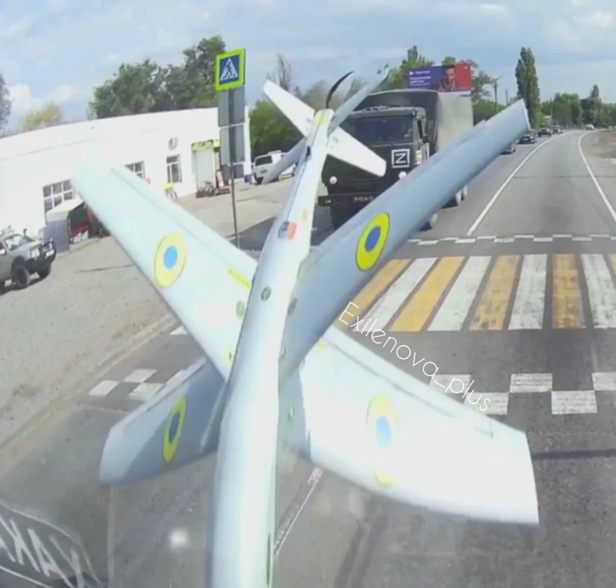 A RAM-2X at the moment of impact on a Russian truck.