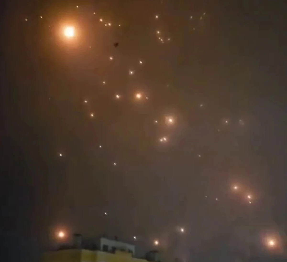 A missile, likely to be a Flamingo, downed over Oryol.