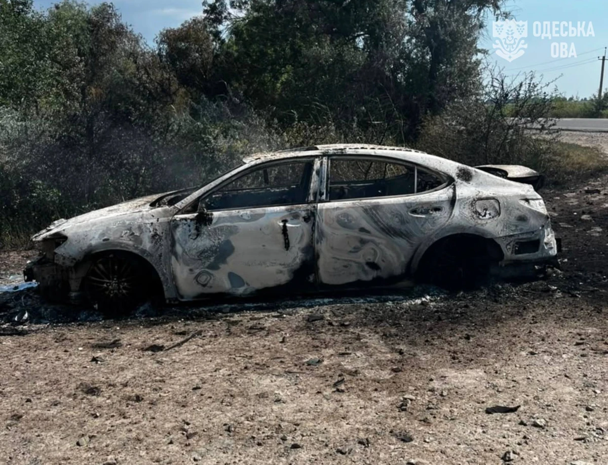 The attacked car.