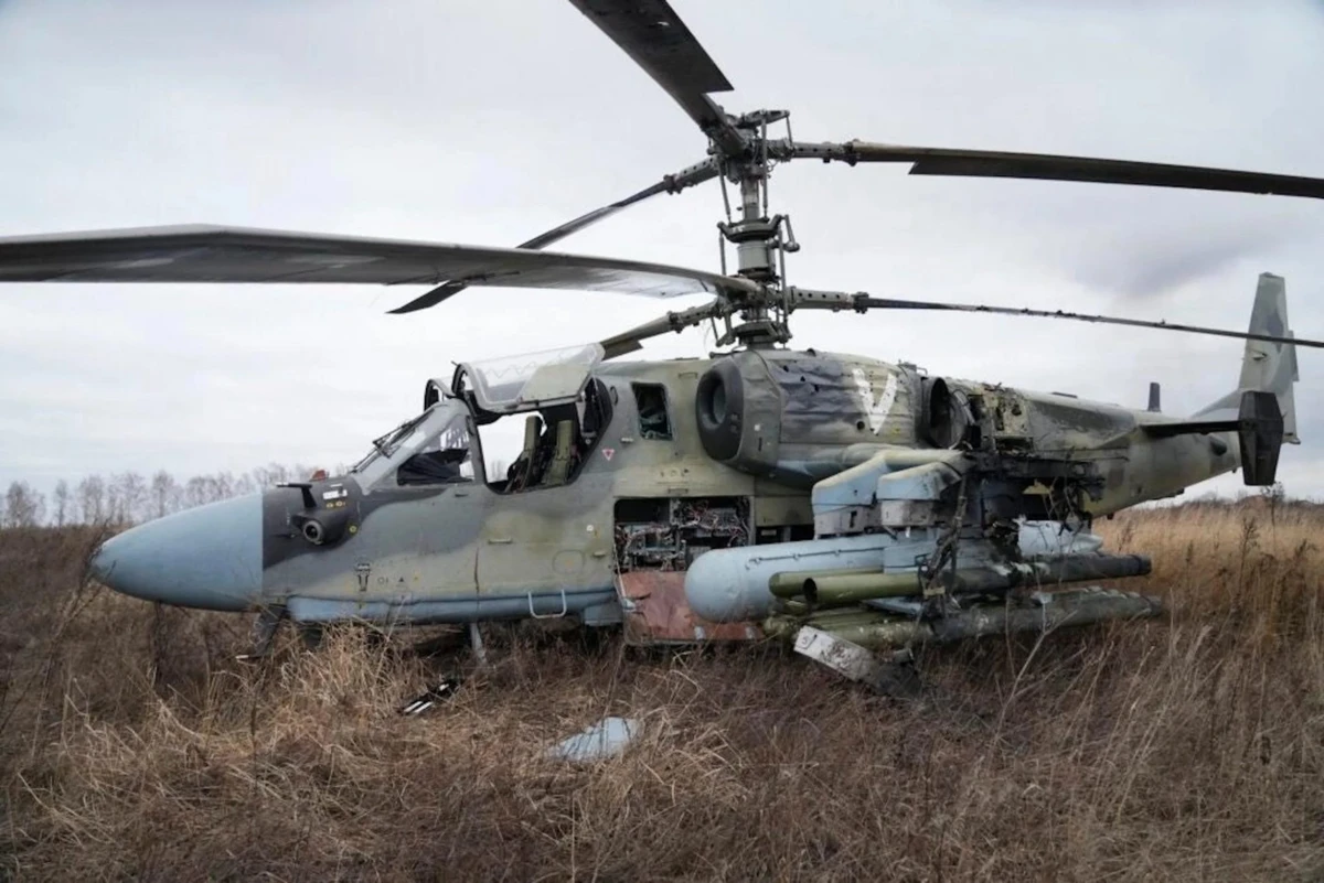 A Ka-52 helicopter abandoned by Russian forces in Kyiv Oblast during the advance on Kyiv