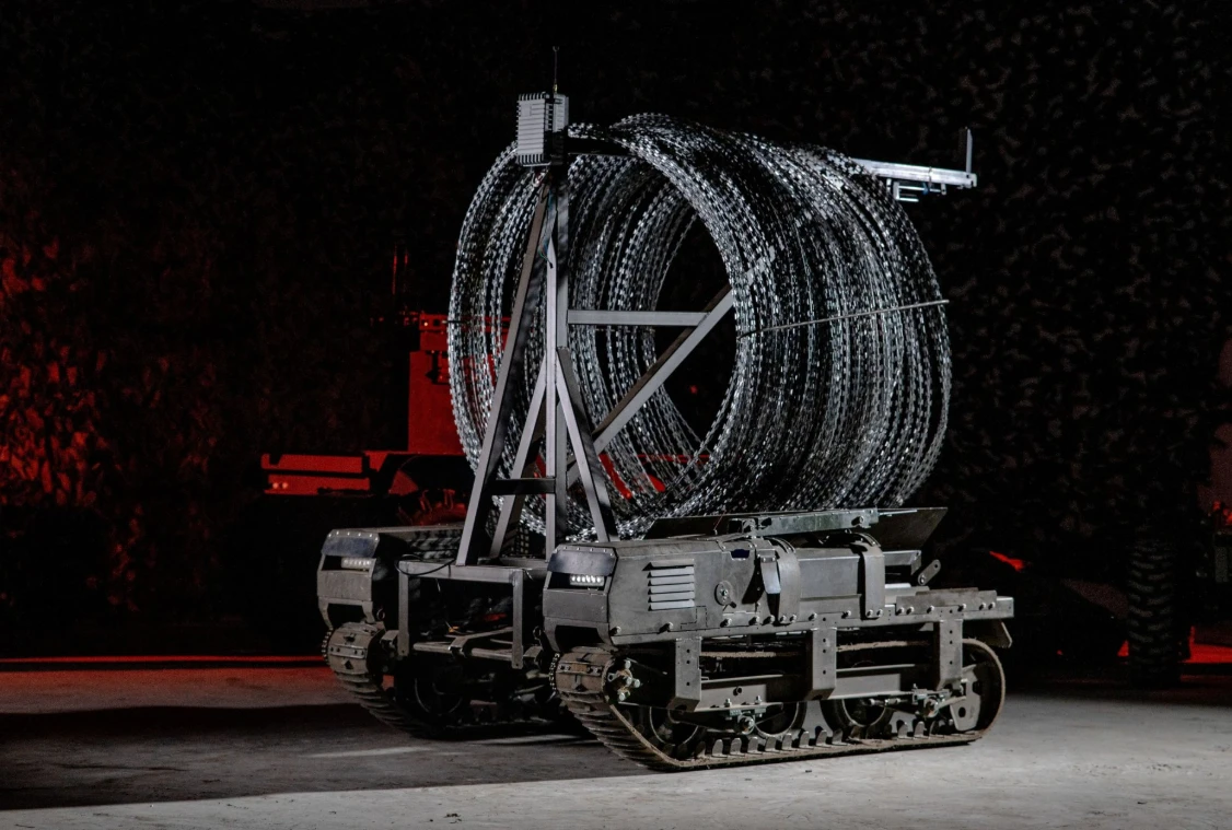 NUMO with barbed wire. Photo: Tank Bureau