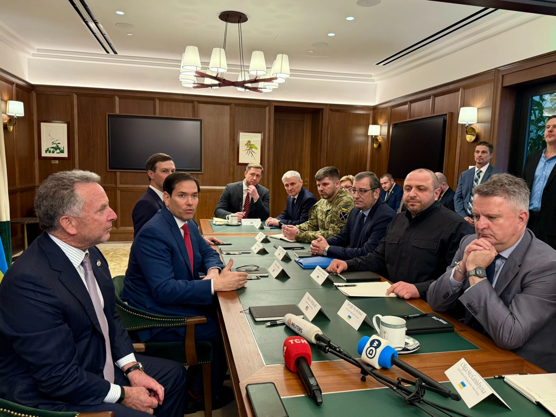 negotiations in Florida, photo: Rustem Umyerov in social networks