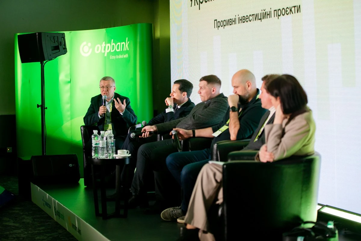 Participants in the third panel discussion