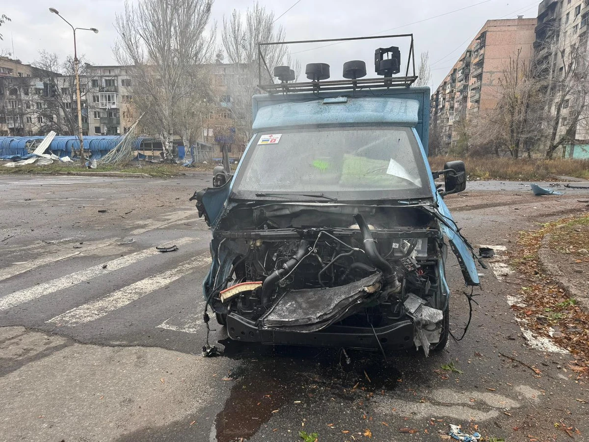 Vehicle belonging to Kostiantynivka City Military Administration attacked by a Russian FPV drone