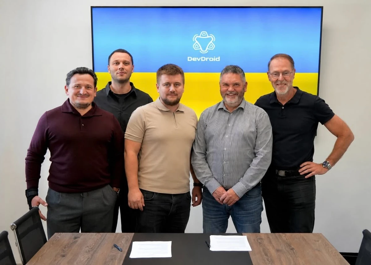 The memorandum of understanding being signed between DevDroid and Inission Norge AS