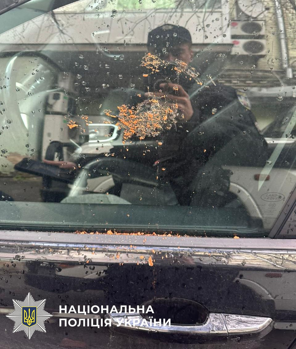 Автомобиль нардепа после нападения