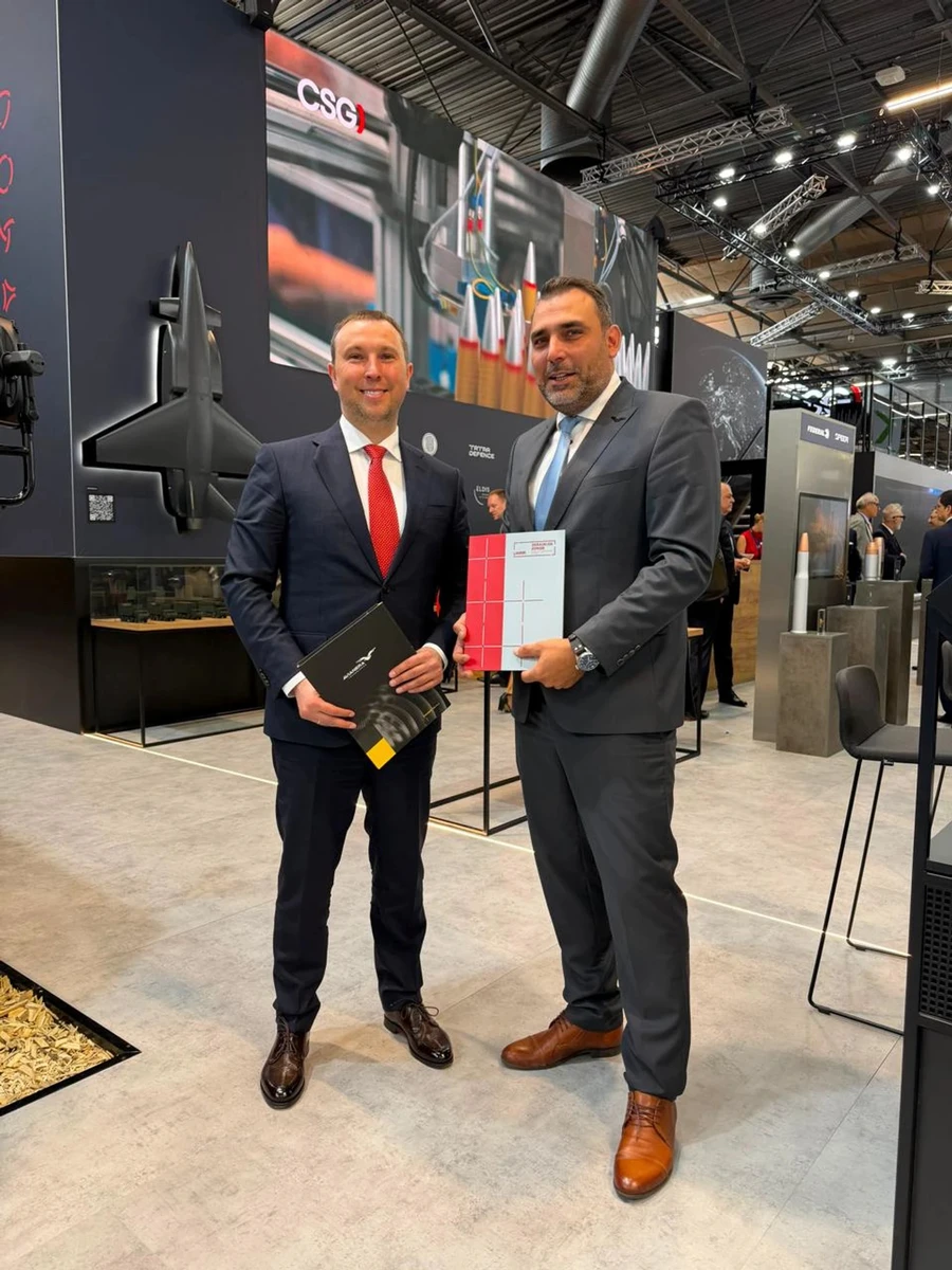 Vladyslav Belbas, General Director of Ukrainian Armor, and AviaNera Technologies General Director Pavel Čechal