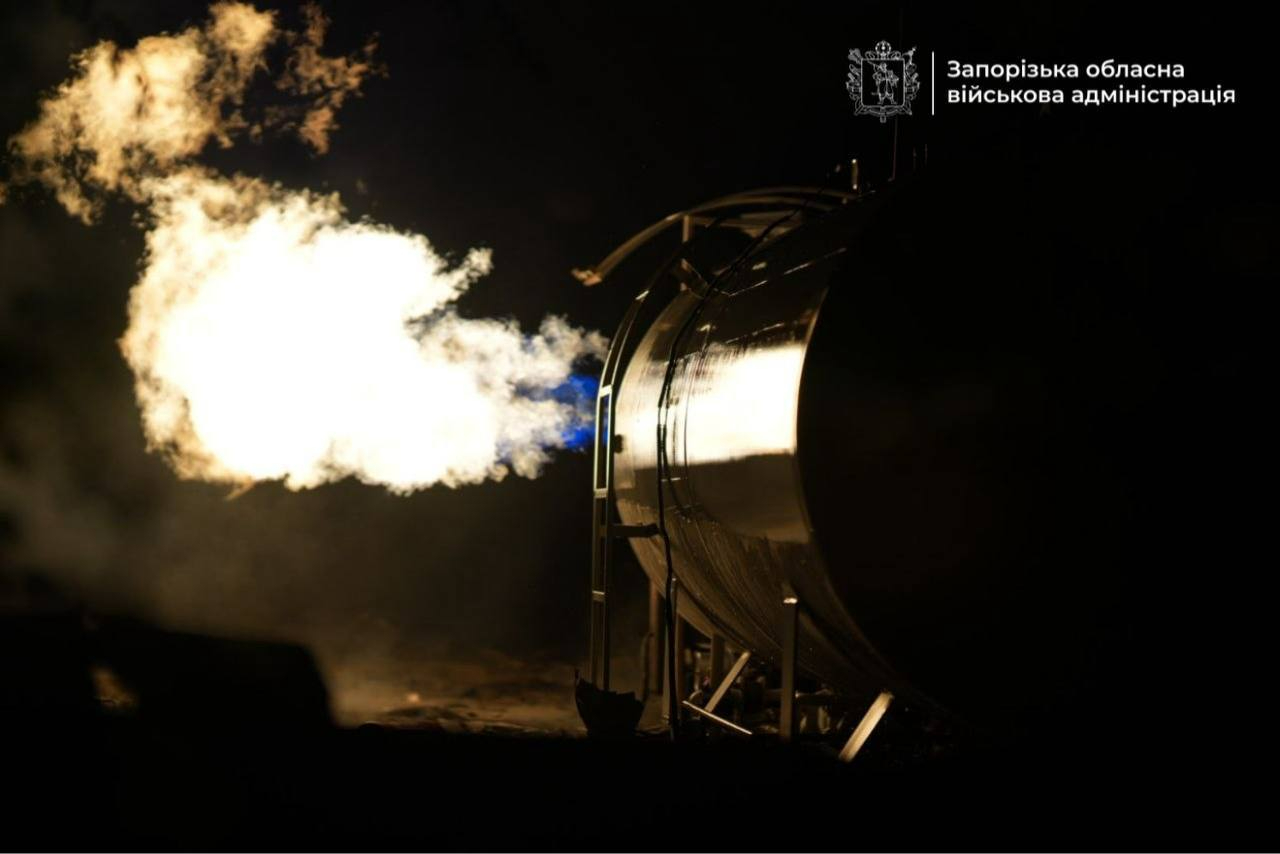 Новини російські війська атакували азс у запоріжжі: виникла пожежа, є постраждалий 2026 bb0f8c844687d399ed8f8d73597cebea1782505849 новини російська армія увечері 26 червня атакувала азс у запоріжжі: виникла пожежа, пошкоджений будинок. Джерело:... Iustitia. Bg російські війська атакували азс у запоріжжі: виникла пожежа, є постраждалий 2026 2026-06-26 21:48:00 справедливість - юстиция новини