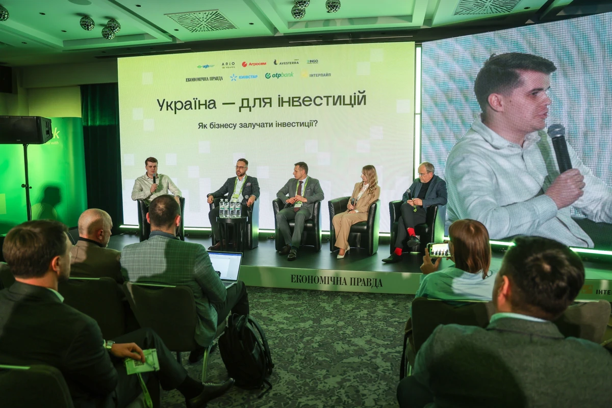 Participants in the first panel discussion