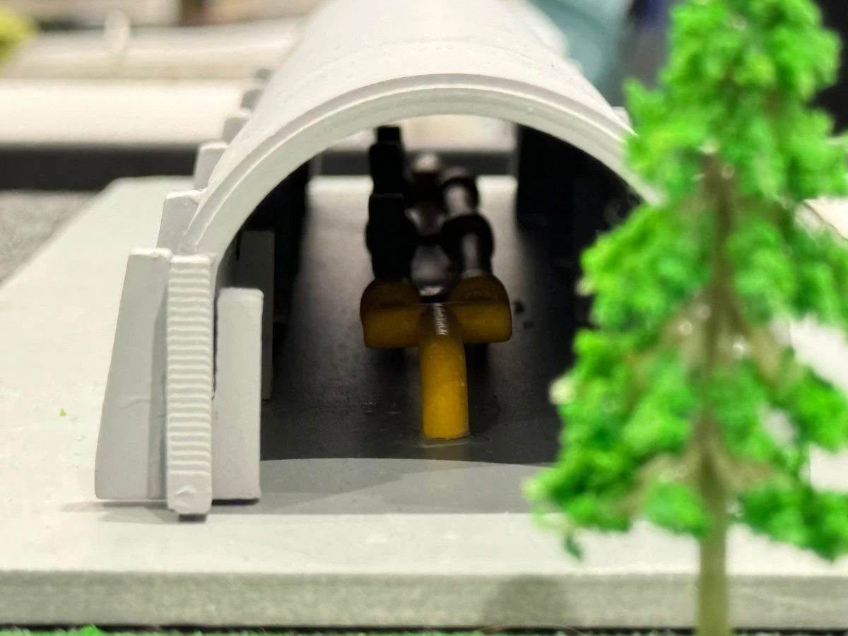 Model of the Fortress 3.5_5 shelter for protecting gas pipeline metering stations. Photo: Oboronka