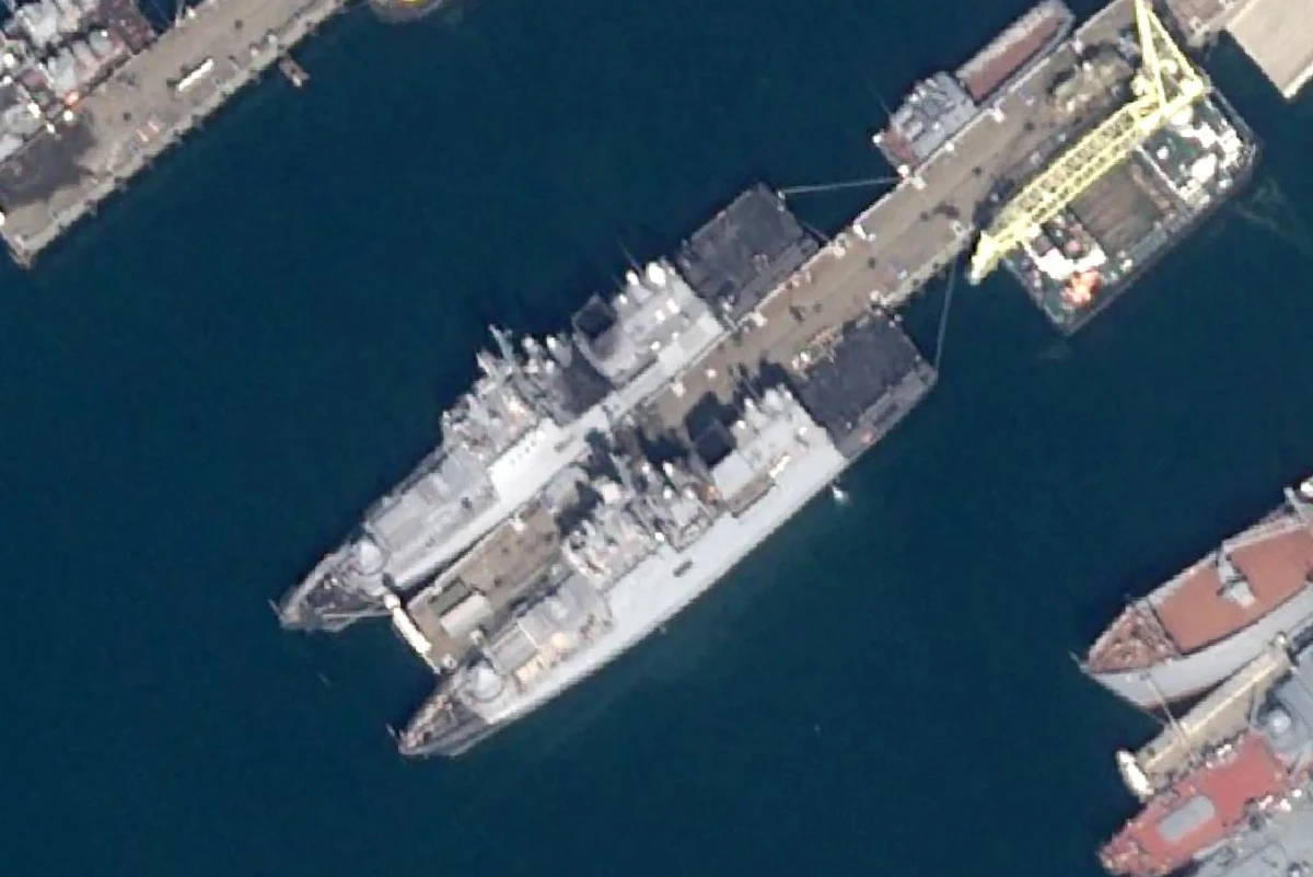 Satellite images of the Novorossiysk naval port