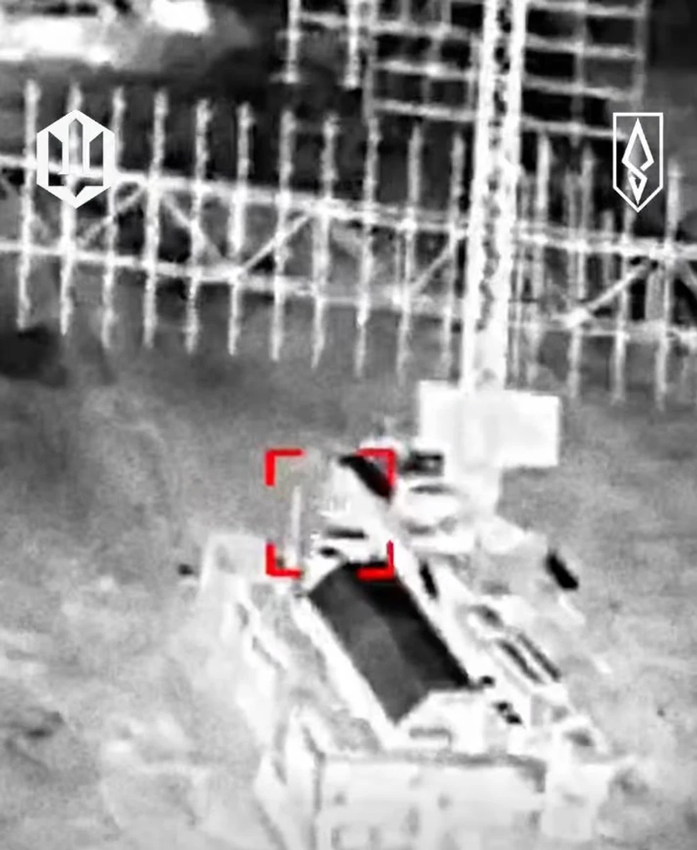 Nebo-U radar system before being hit by a Ukrainian RAM-2X kamikaze drone