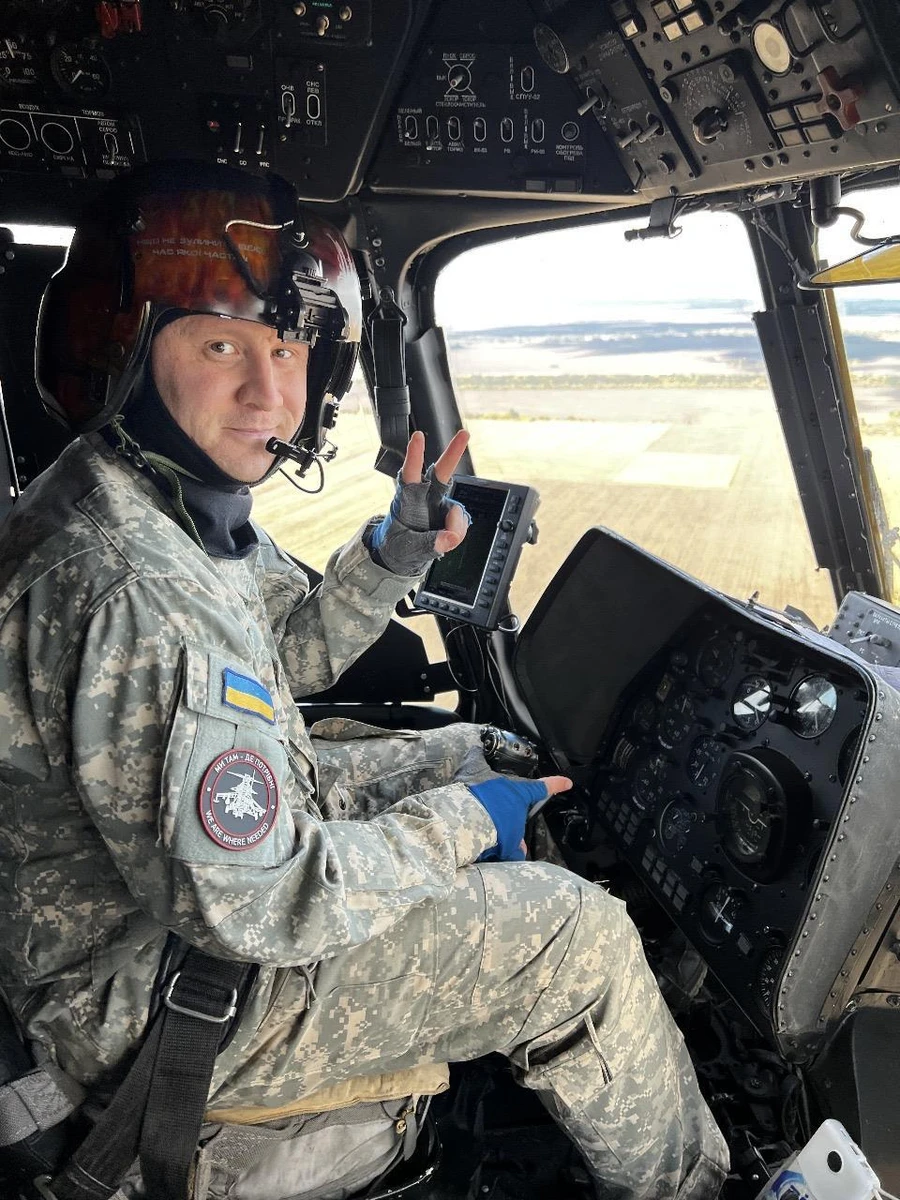 Підполковник 18-ої бригади армійської авіації імені Ігоря Сікорського Микола Любарець