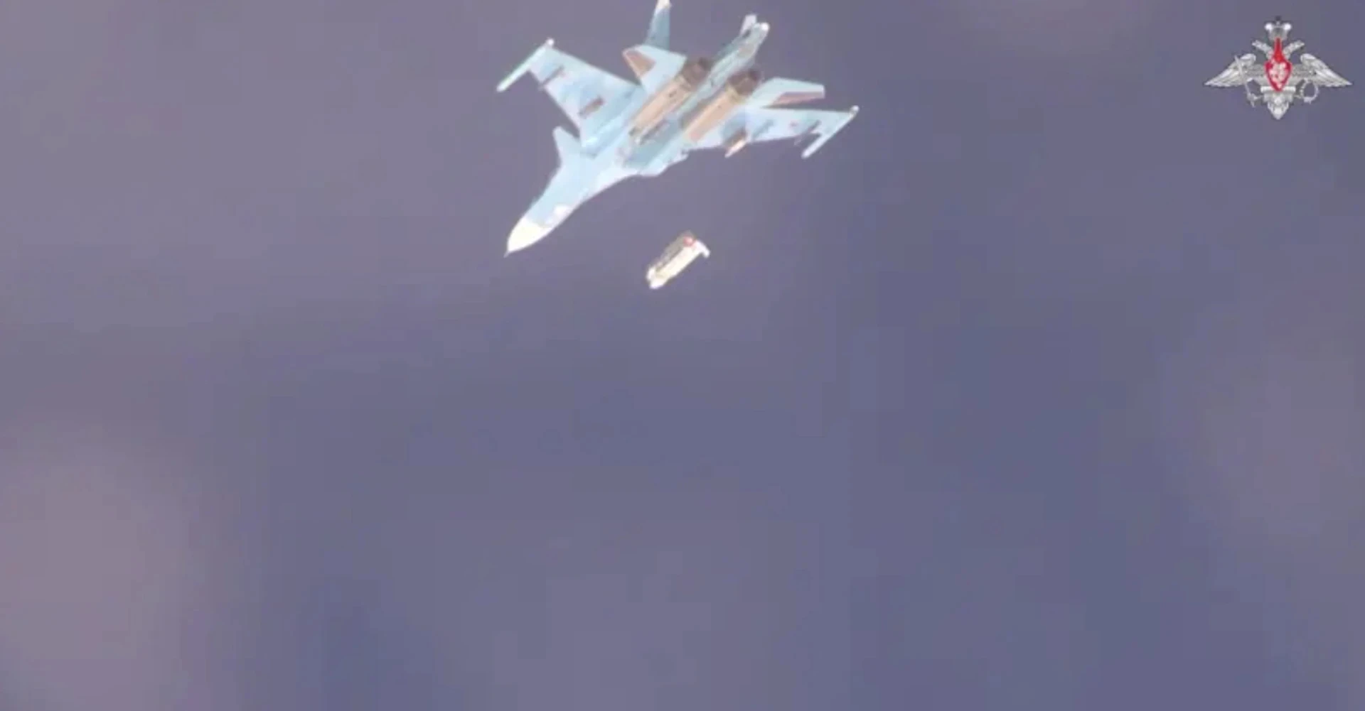 A Russian Su-34 drops a FAB-3000 fitted with a UMPK guidance kit, converting the unguided bomb into a precision-guided munition, on Sumy Oblast, Ukraine, August 2024.