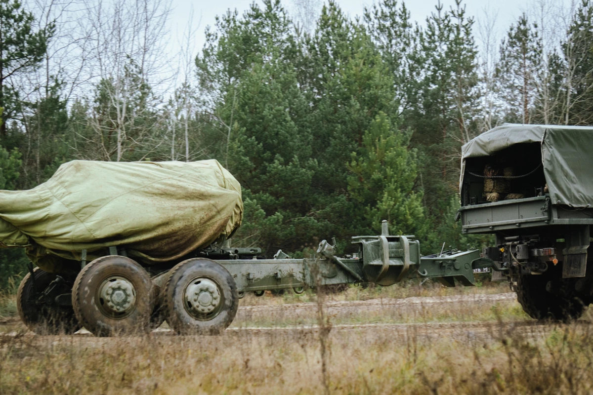 The 2P22 Bohdana-BH gun mounted on the carriage of the Soviet 2A36 Giatsint-B.