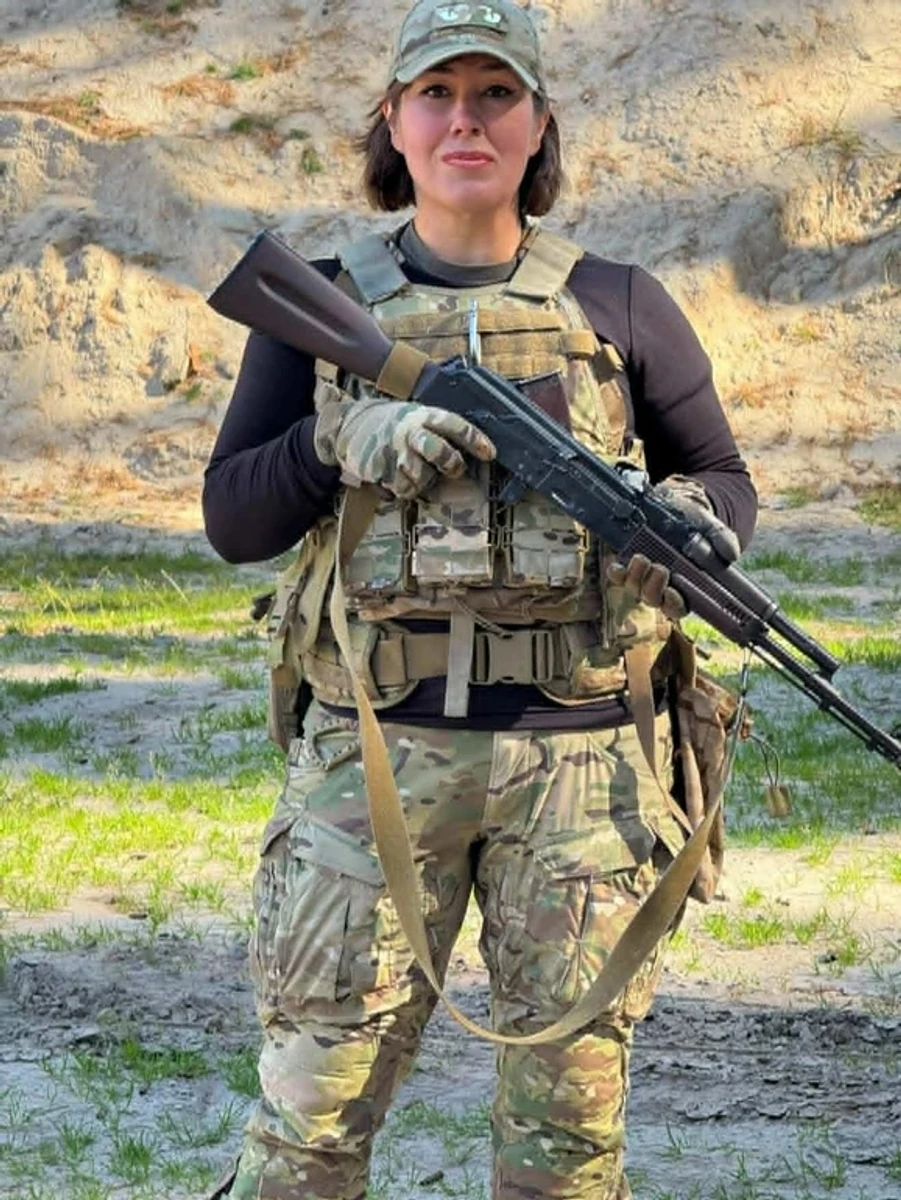 At present, the woman serves as the commander of a mobile fire group