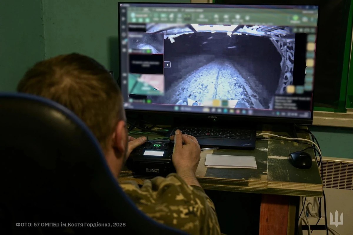 The operator of the ground robot during the evacuation of Vladyslav from Vovchansk