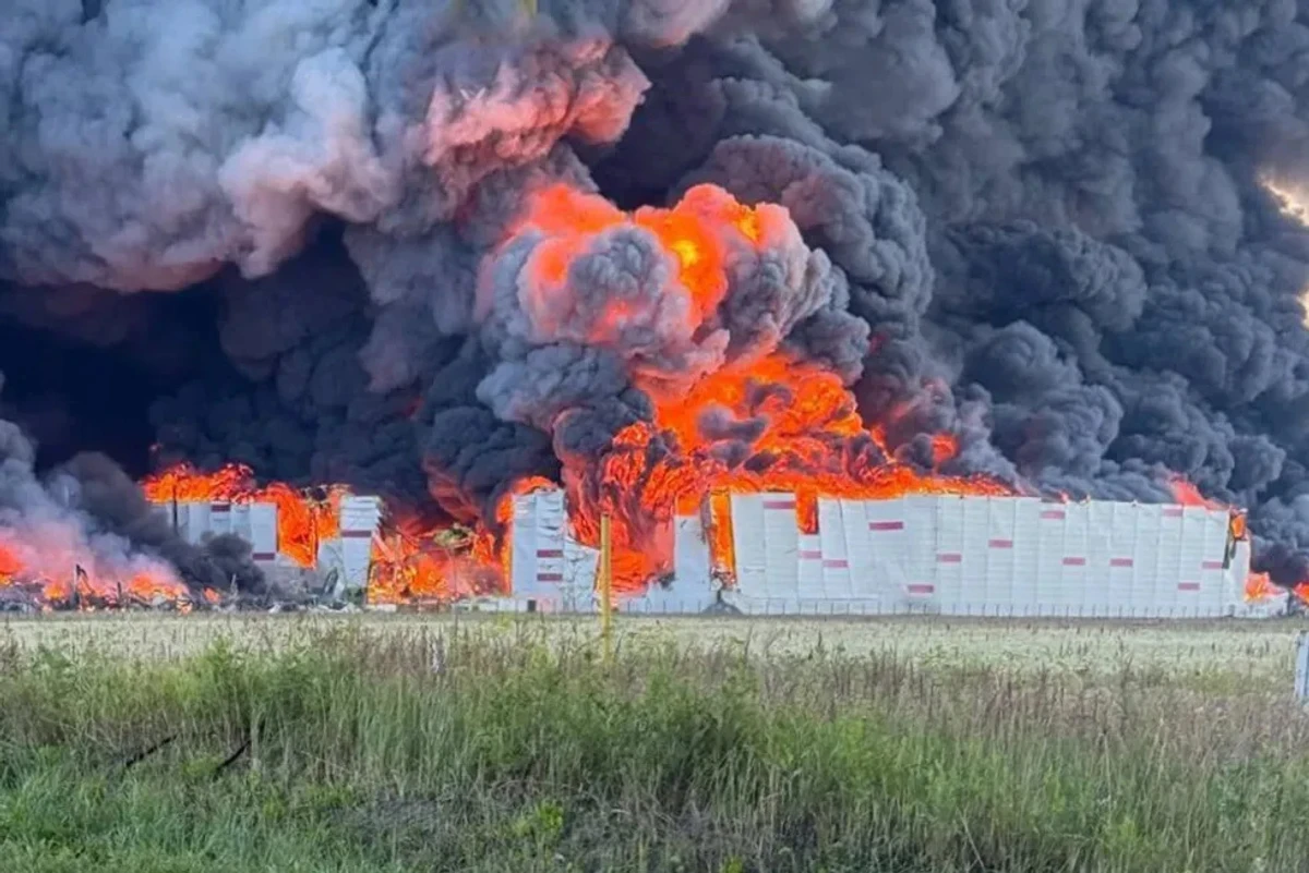 Fire at the Wildberries logistics centre in Elektrostal, 18 July 2026