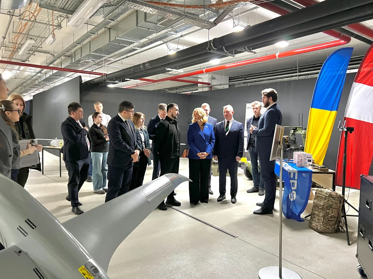 Representatives of Ukraine and Latvia review Roboneers’ developments during the signing of the cooperation memorandum