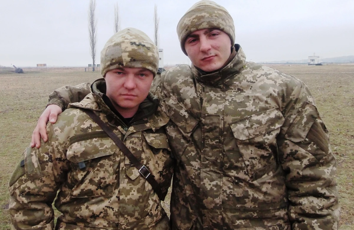 Стафф з побратимом Осою