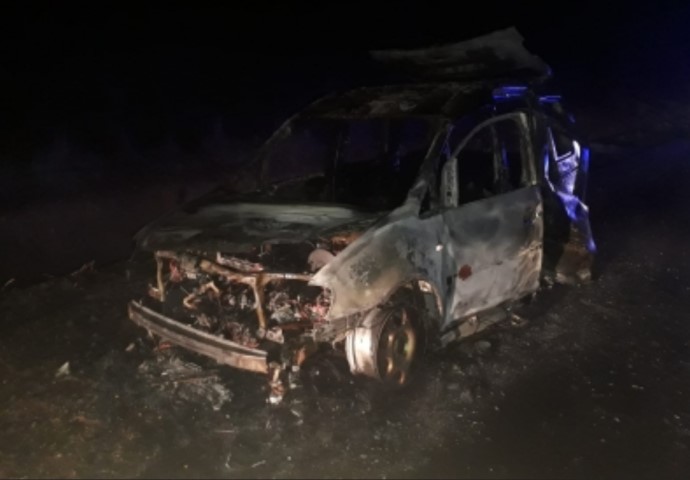 Підірвана автівка