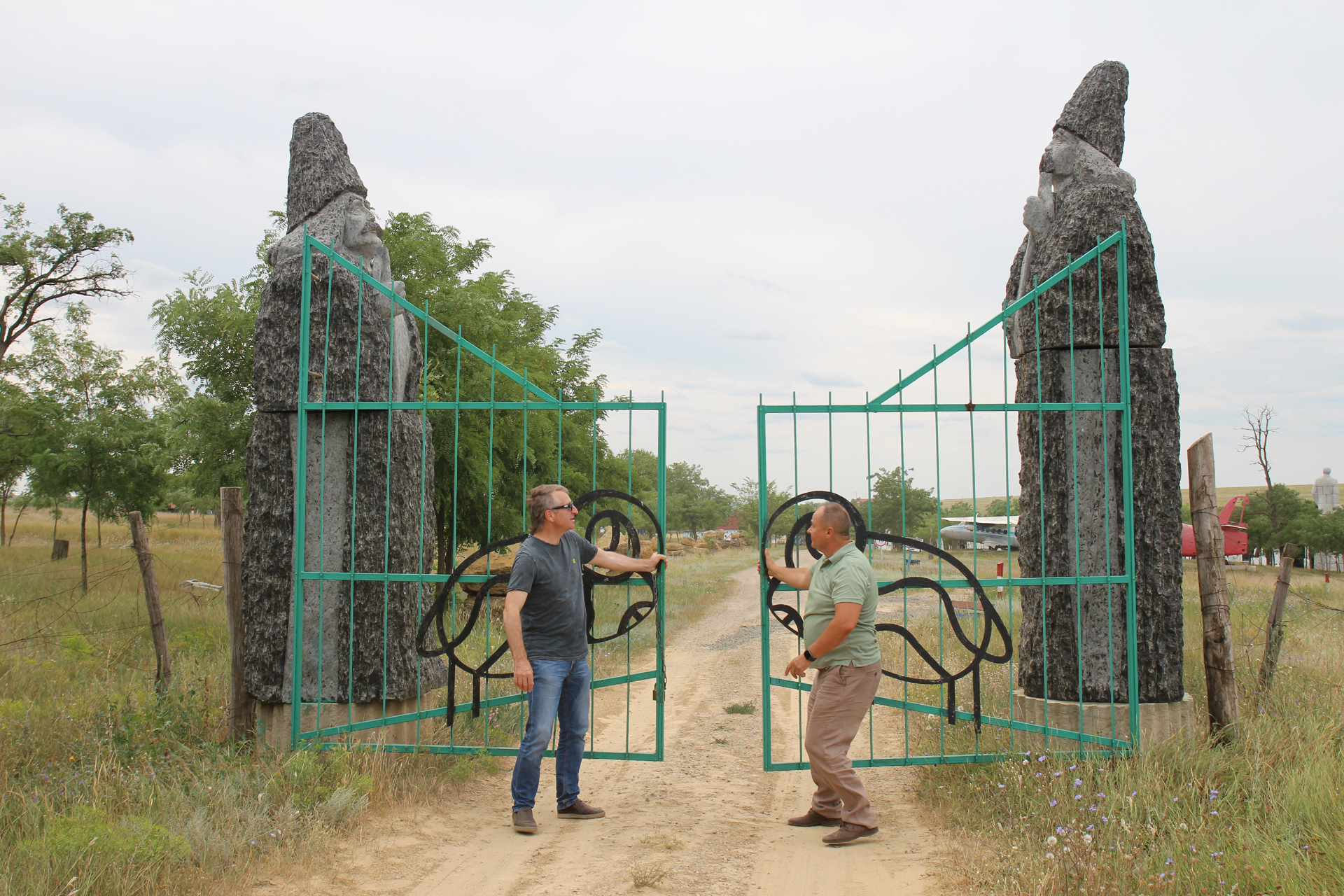 Дело Палариева продолжат его сыновья, чтобы Фрумушика во второй раз в истории не исчезла с карты.