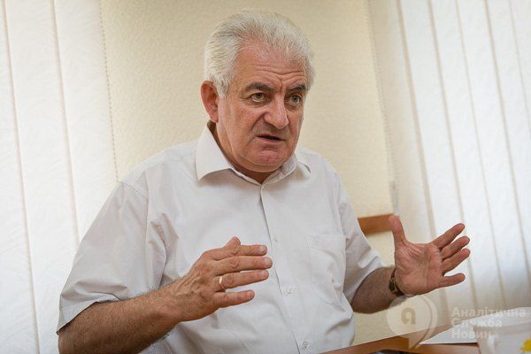 Игорь Ликарчук