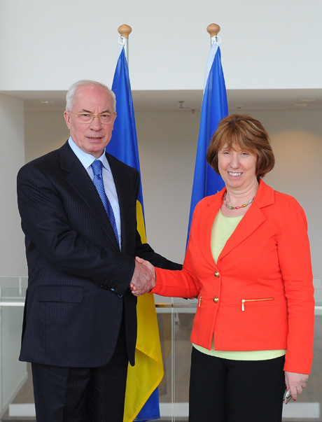 Азаров і Ештон. Фото прес-служби уряду Азаров і Ештон. Фото прес-служби уряду