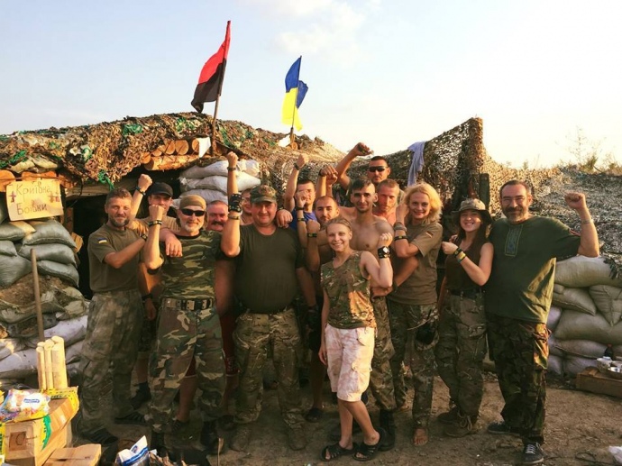 Правосєкі на Світлодарській дузі. На фото є