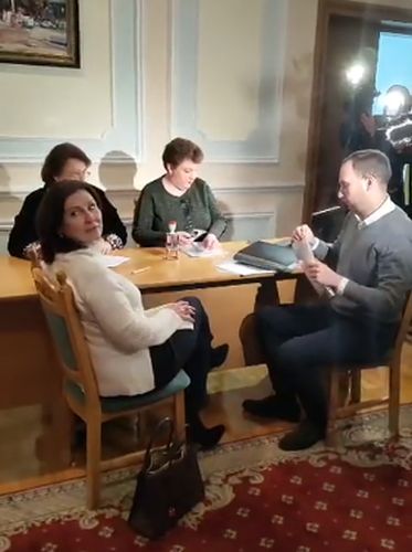 Богословська подає документи в ЦВК