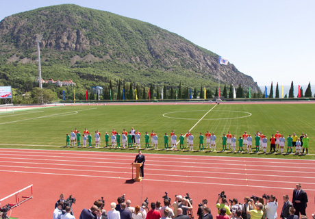 Янукович у Артеку. Фото Олексія Мусієнка