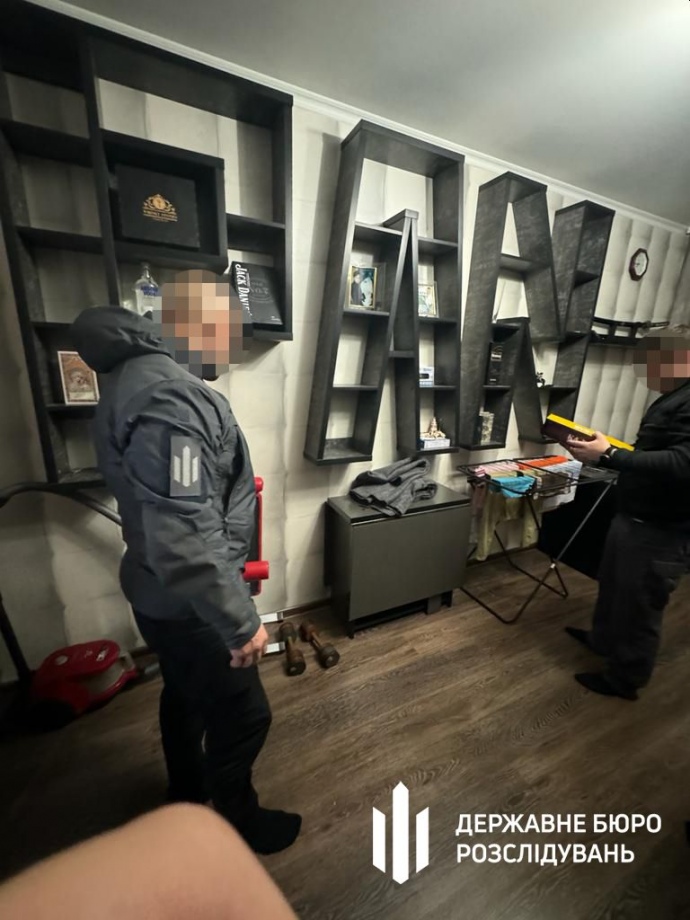 Обшуки у працівників запорізького ТЦК